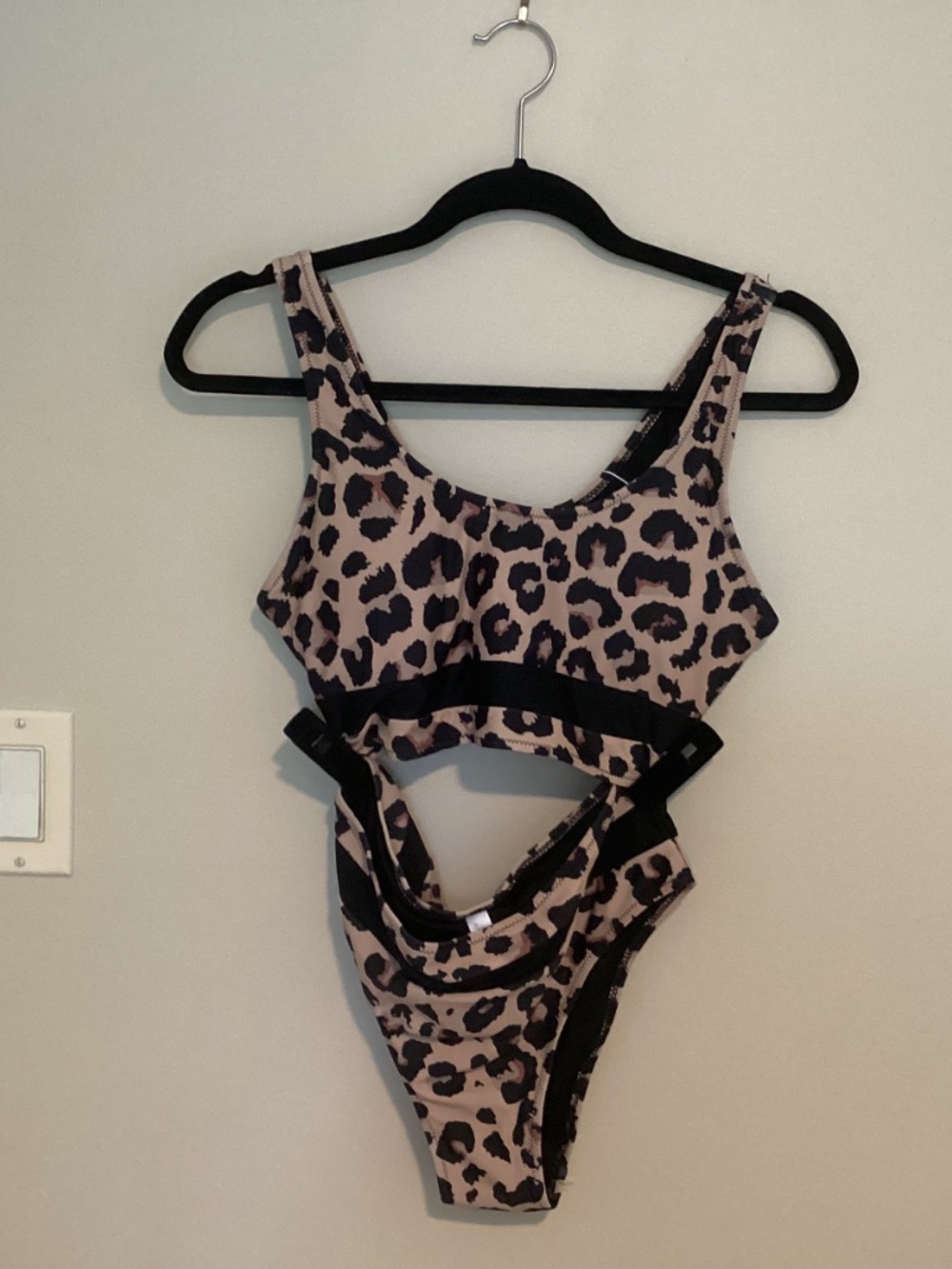 NWT - BEACHSISSI 2 pc High Waisted Leopard Print Bathing Suit - Medium